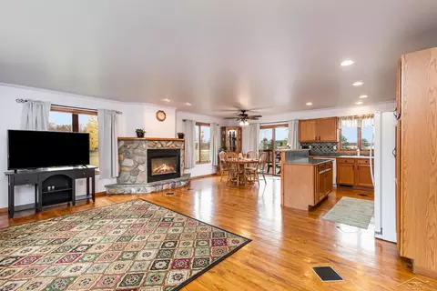 2626 E Laporte, Hemlock, MI 48626 photo 7