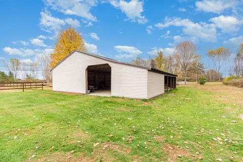 2626 E Laporte, Hemlock, MI 48626 photo 23
