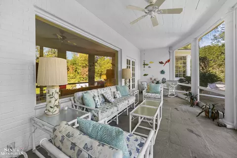 204 Cloverly, Grosse Pointe Farms, MI 48236 photo 28