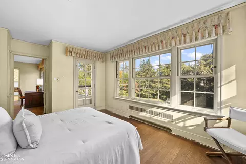 204 Cloverly, Grosse Pointe Farms, MI 48236 photo 35