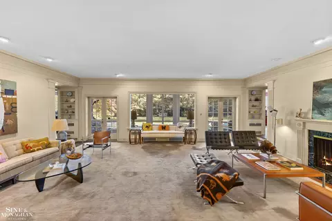 204 Cloverly, Grosse Pointe Farms, MI 48236 photo 5
