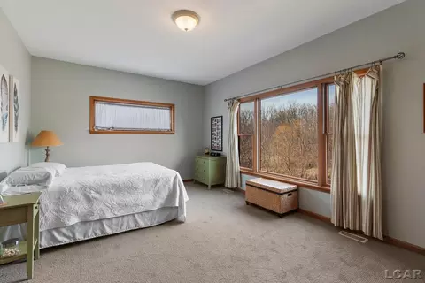 Bedroom - 4250 Evergreen, Adrian, MI 49221 photo 5 of 7