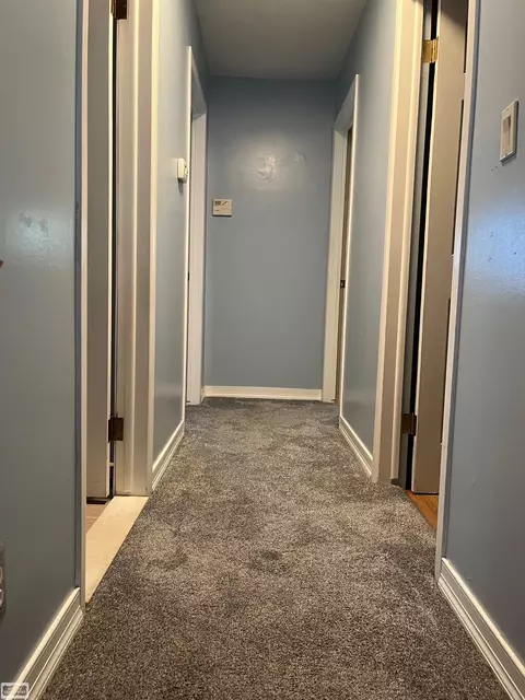Entry Way - 29366 Wagner, Warren, MI 48093 photo 2 of 3