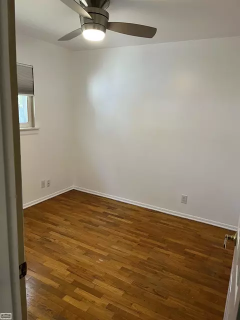 Bedroom - 29366 Wagner, Warren, MI 48093 photo 3 of 4