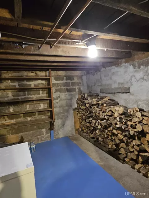 313 Ash, Greenland, MI 49929 photo 22