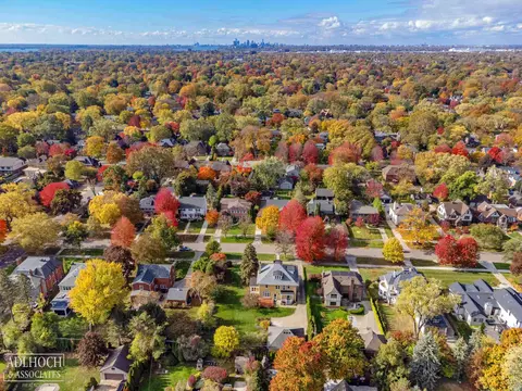 View/Area - 1036 Yorkshire, Grosse Pointe, MI 48230 photo 2 of 6