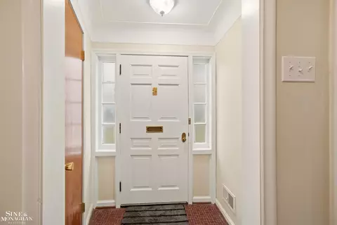 Entry Way - 410 Roland, Grosse Pointe Farms, MI 48236 photo 1 of 1