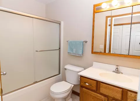 Bath - 2101 Lakewood, Adrian, MI 49221 photo 1 of 2