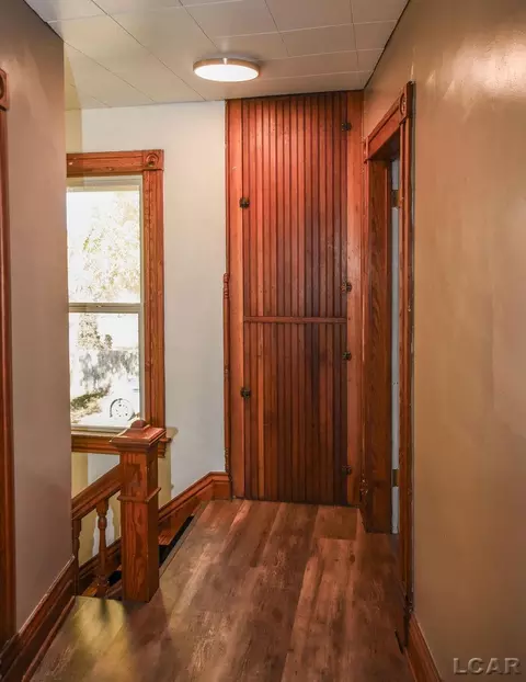 Entry Way - 604 Comstock, Adrian, MI 49221 photo 3 of 3