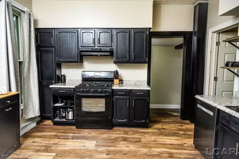 Kitchen - 604 Comstock, Adrian, MI 49221 photo 3 of 6
