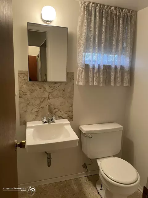 Bath - 1043 Laport, Mount Morris, MI 48458 photo 3 of 3