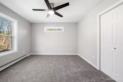 429 E New York, Ishpeming, MI 49849 photo 13
