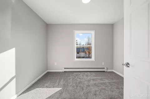 429 E New York, Ishpeming, MI 49849 photo 16