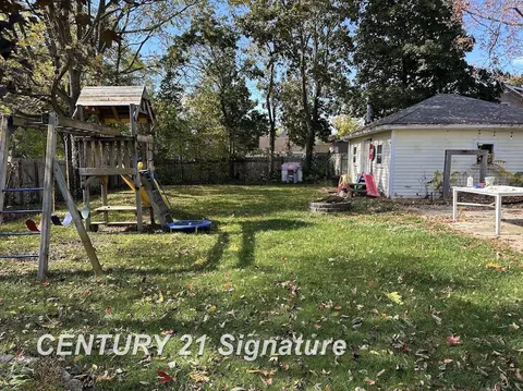 Exterior - 410 E Main, Flushing, MI 48433 photo 10 of 15