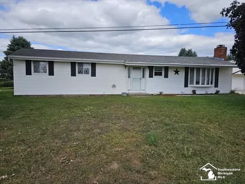 5724 Consear, Ottawa Lake, MI 49267