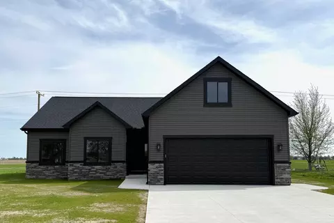 267 W Midland, Auburn, MI 48611