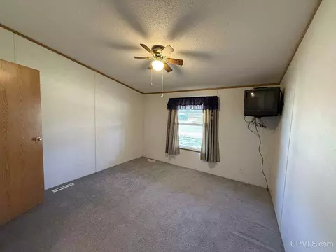 Bedroom - 12534 Railroad, Shingleton, MI 49884 photo 5 of 7