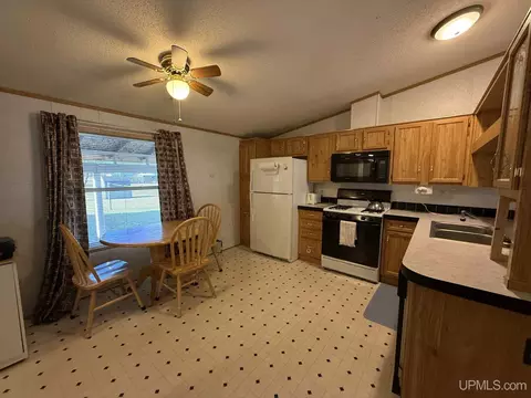 Kitchen - 12534 Railroad, Shingleton, MI 49884 photo 1 of 4