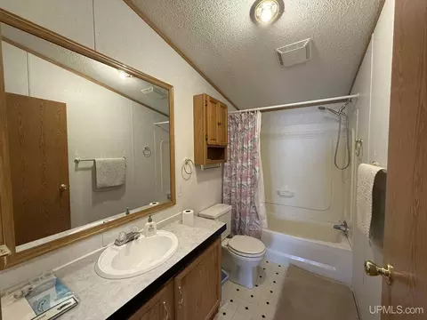 Bath - 12534 Railroad, Shingleton, MI 49884 photo 3 of 5