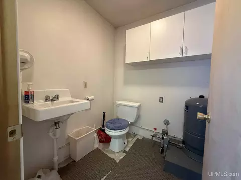 Bath - 12534 Railroad, Shingleton, MI 49884 photo 5 of 5