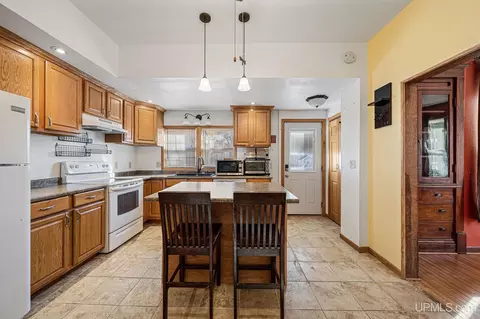 Kitchen - 816 N Second, Ishpeming, MI 49849 photo 2 of 2