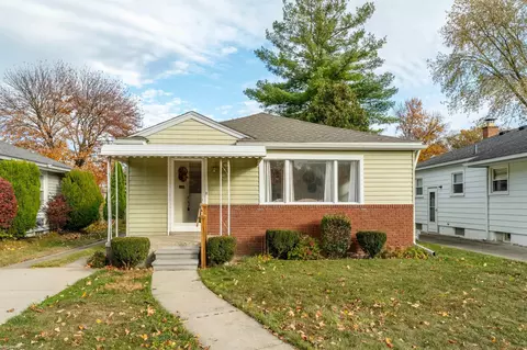 19930 Denby, Redford, MI 48240