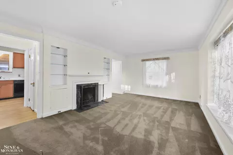 415 Lothrop, Grosse Pointe Farms, MI 48236 photo 4