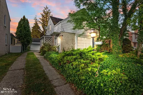 415 Lothrop, Grosse Pointe Farms, MI 48236 photo 24