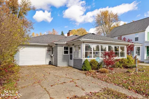 470 Little, Marine City, MI 48039