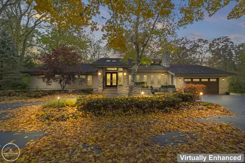 39401 Cypress, Clinton Township, MI 48036