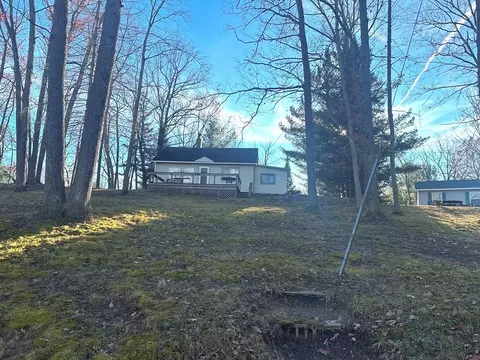 662 Lakeview, Harrison, MI 48625