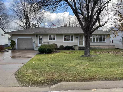 230 Stoneville, Ishpeming, MI 49849