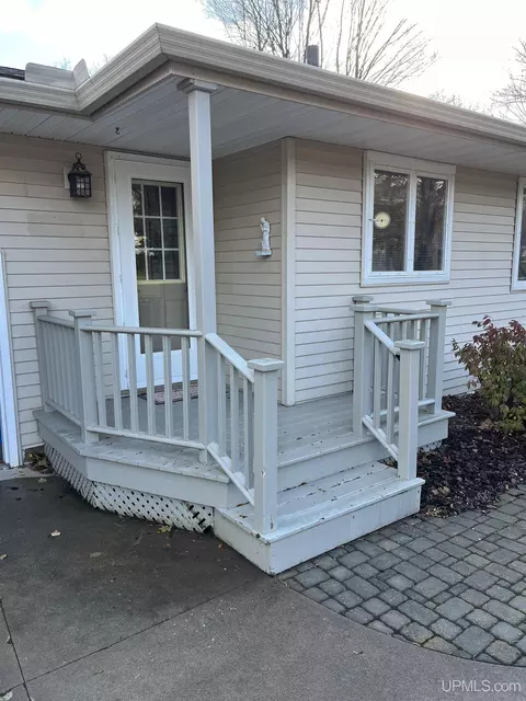 230 Stoneville, Ishpeming, MI 49849 photo 4