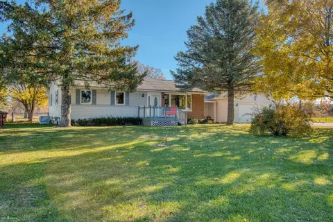 200 N Dutcher, Corunna, MI 48817