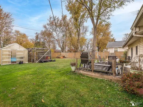 Exterior - 8655 Ida Maybee, Monroe, MI 48162 photo 6 of 11