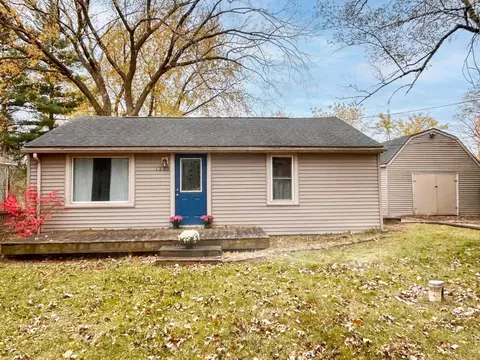 1203 Froman, Grand Blanc, MI 48439
