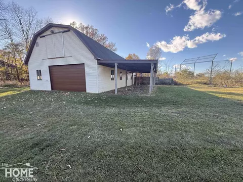 Vacant Copas, Owosso, MI 48867