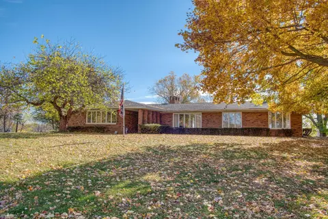 1932 E Hibbard, Owosso, MI 48867 photo 44