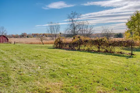 1932 E Hibbard, Owosso, MI 48867 photo 34