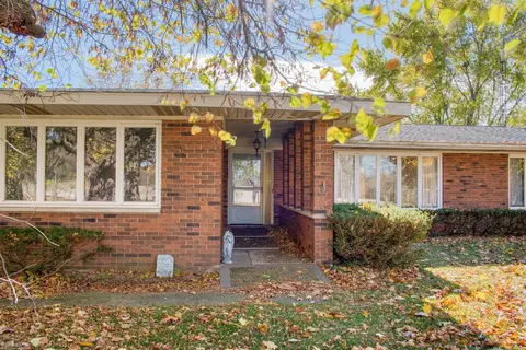 1932 E Hibbard, Owosso, MI 48867 photo 41