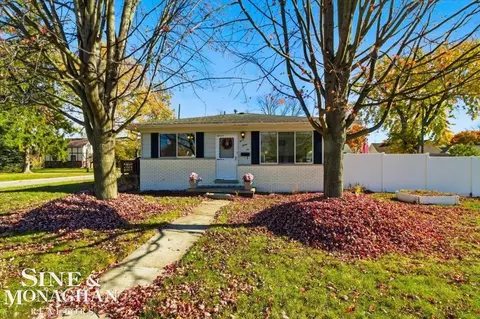 236 N 4th, Marine City, MI 48039