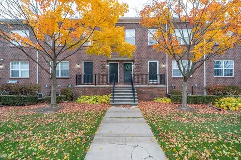 43117 Burlington, Sterling Heights, MI 48312