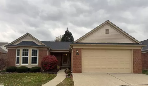 18834 Woods, Clinton Township, MI 48036