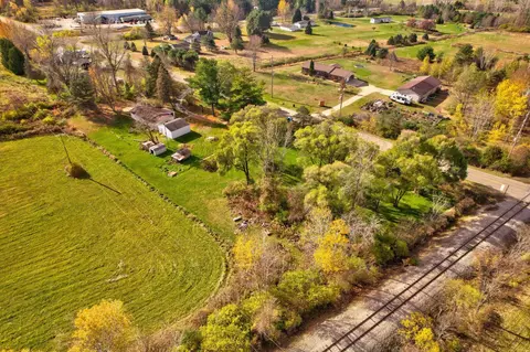 View/Area - 5675 Oak, Vassar, MI 48768 photo 8 of 14