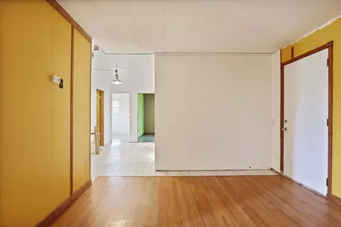 Living - 5675 Oak, Vassar, MI 48768 photo 6 of 6