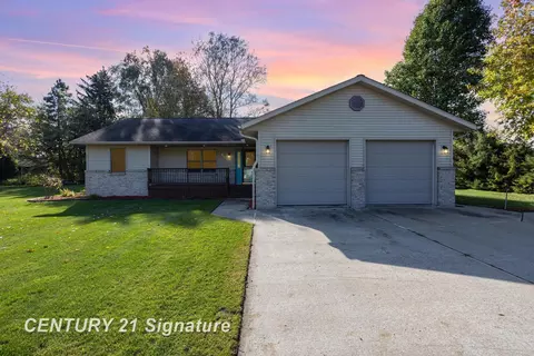 4466 E Vernon, Midland, MI 48640