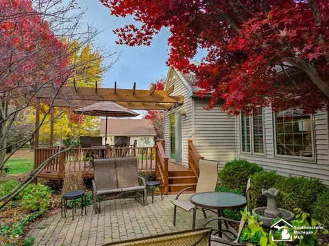 Exterior - 1405 Baldwin, Monroe, MI 48162 photo 6 of 16