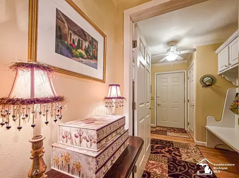 Entry Way - 1405 Baldwin, Monroe, MI 48162 photo 2 of 2