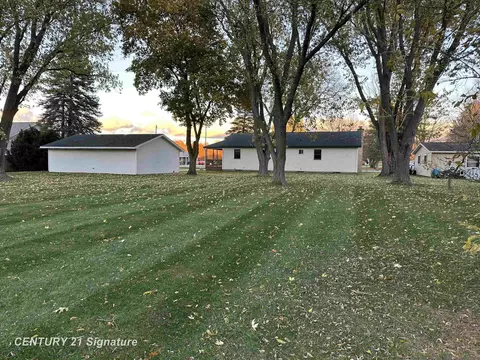 Exterior - 5281 Deland, Flushing, MI 48433 photo 11 of 12
