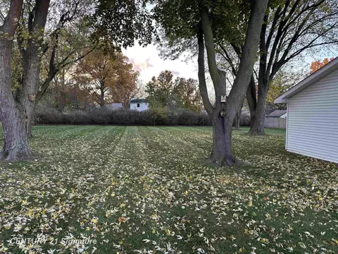 Exterior - 5281 Deland, Flushing, MI 48433 photo 7 of 12